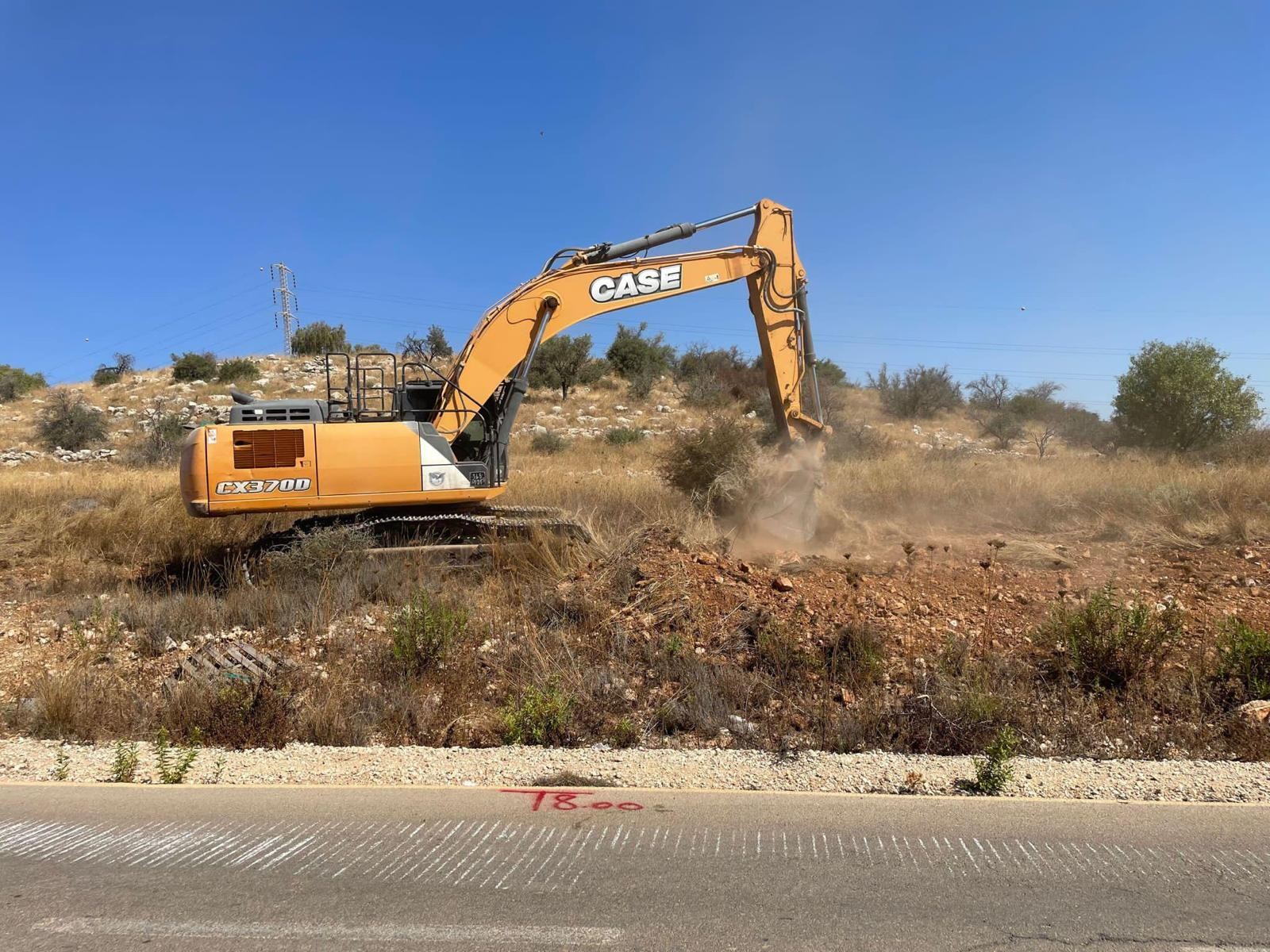 הבוקר: כלי הנדסי עלה על מוקש סמוך לכנרת, אין נפגעים