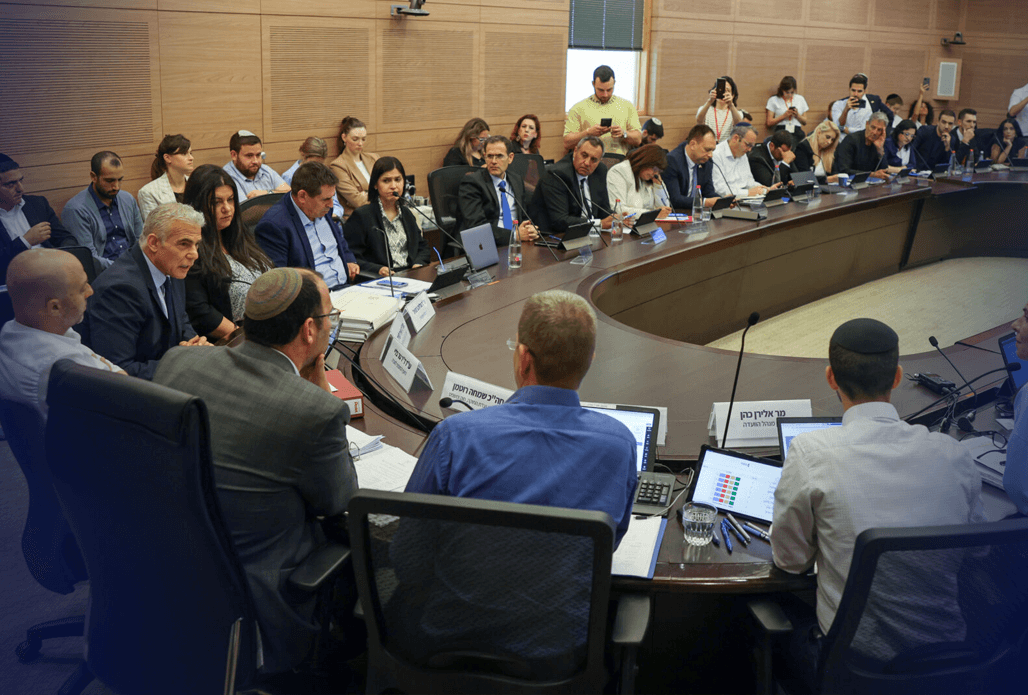 צמצום עילת הסבירות: זהו מספר ההסתייגויות החריג שהגישו באופוזיציה