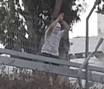 30 ימי מחבוש לחייל שהשליך אבנים על מפגינים מחוץ לבסיס הקריה
