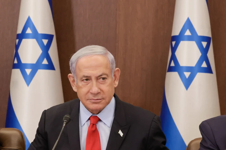 רה"מ נתניהו: "אף אחד לא יגביל מי עולה לתחבורה ציבורית"