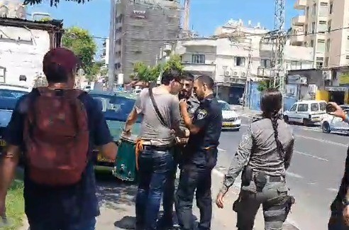קרדיט: הדגלים השחורים