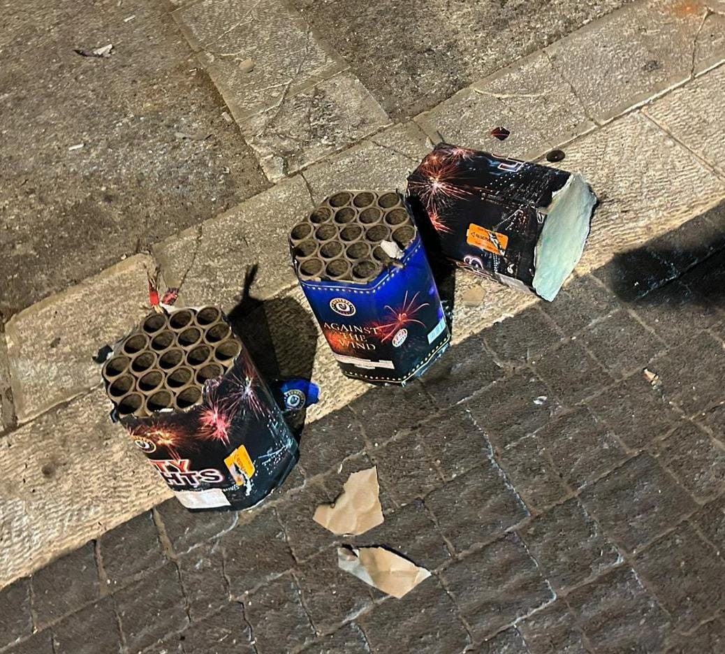 אוהדי בית"ר ירושלים נעצרו בחשד לירי זיקוקי דינור בירושלים
