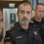 הביקורת של יו"ר המפלגה ששואפת להיות דמוקרטית נגד המפכ"ל
