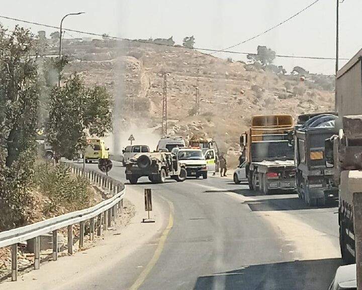 זירת הפיגוע באזור חברון | קרדיט צילום: רשתות ערביות 