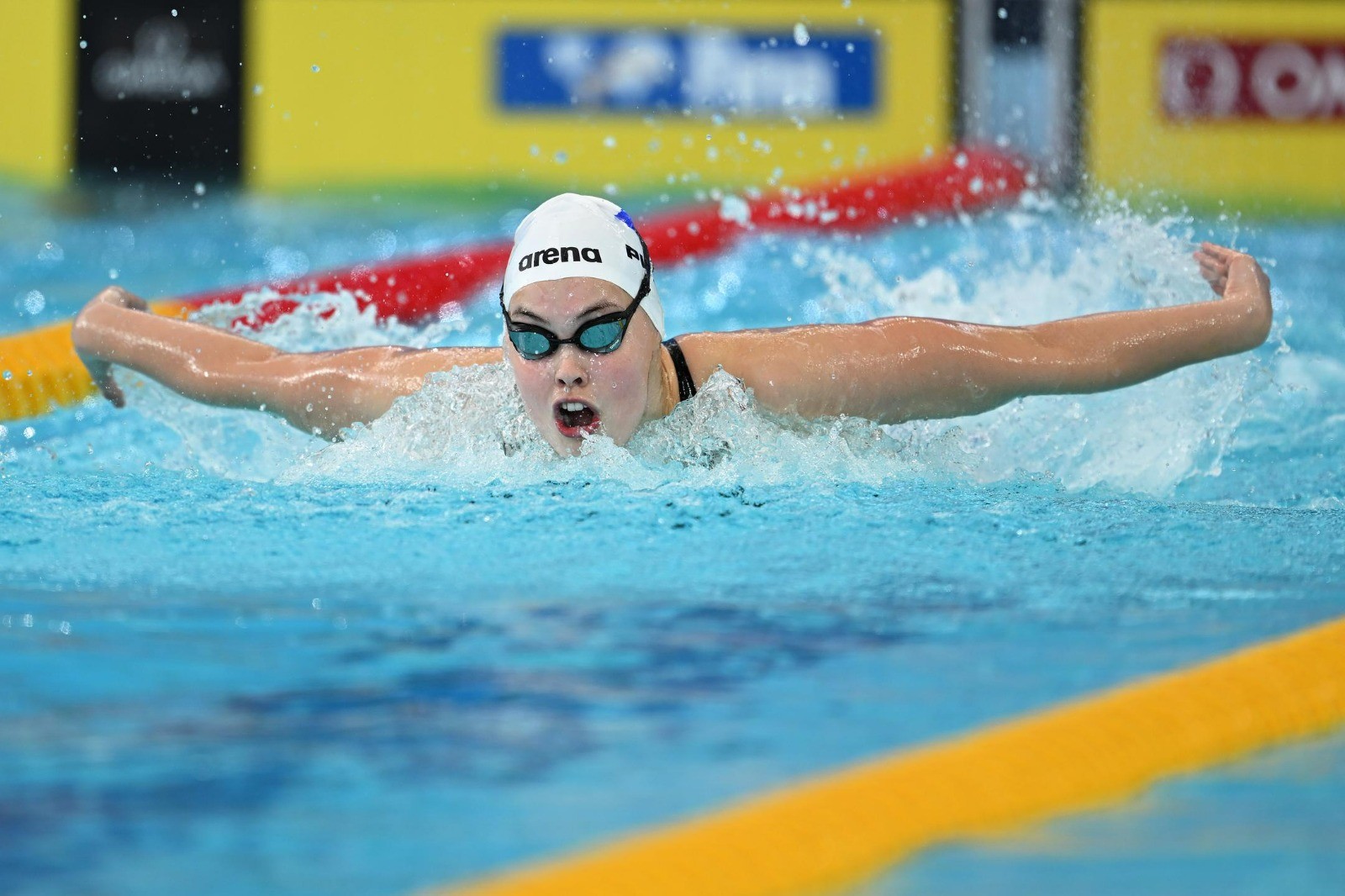 השחיינית לאנה פודאר. צילום: World Aquatics