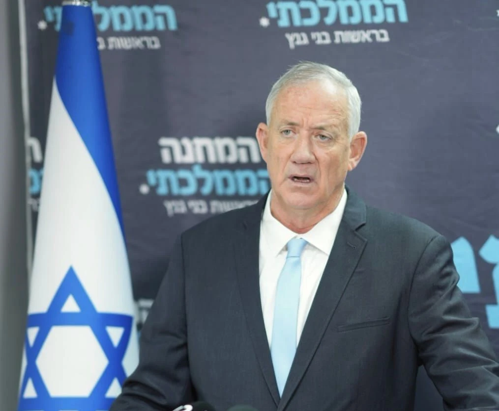דיווח: המצרים עירבו את גנץ בשיחות המשא ומתן, נתניהו זעם