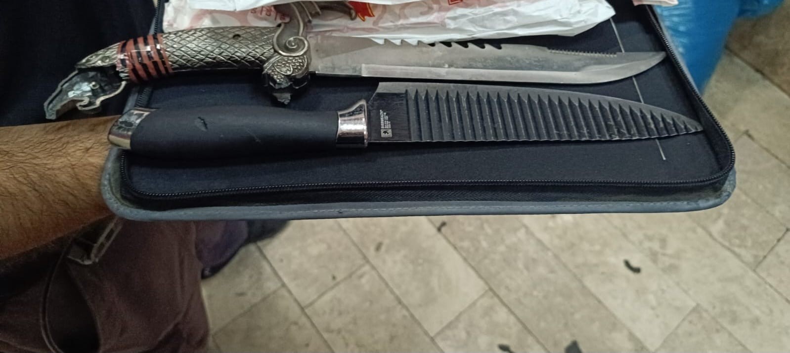 חריג: תושב עזה נעצר עם סכינים בכניסה לתחנה המרכזית בת"א