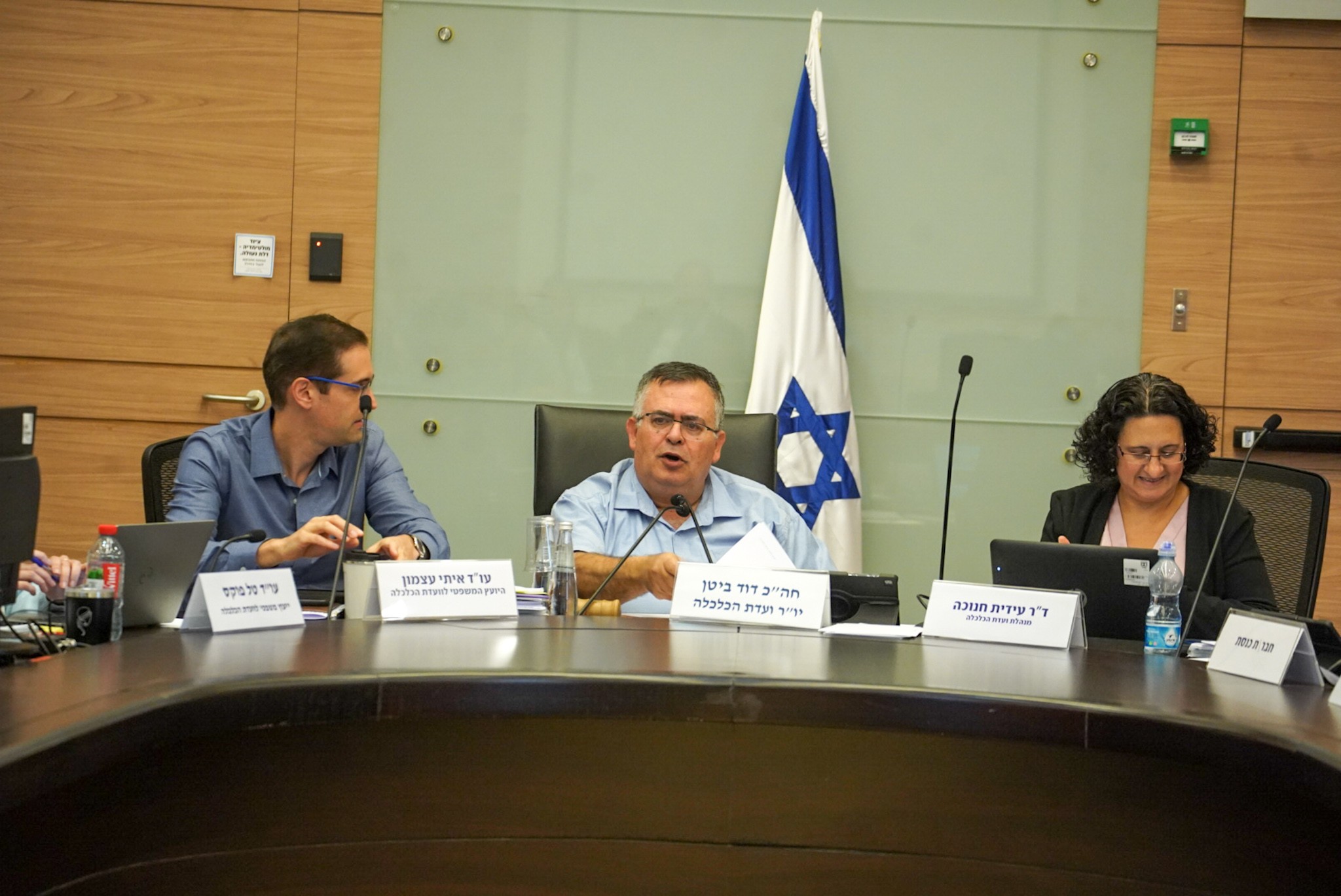 מסנן תכנים וחוסם מספרי טלפון: חוק התקשורת יוצא לדרך