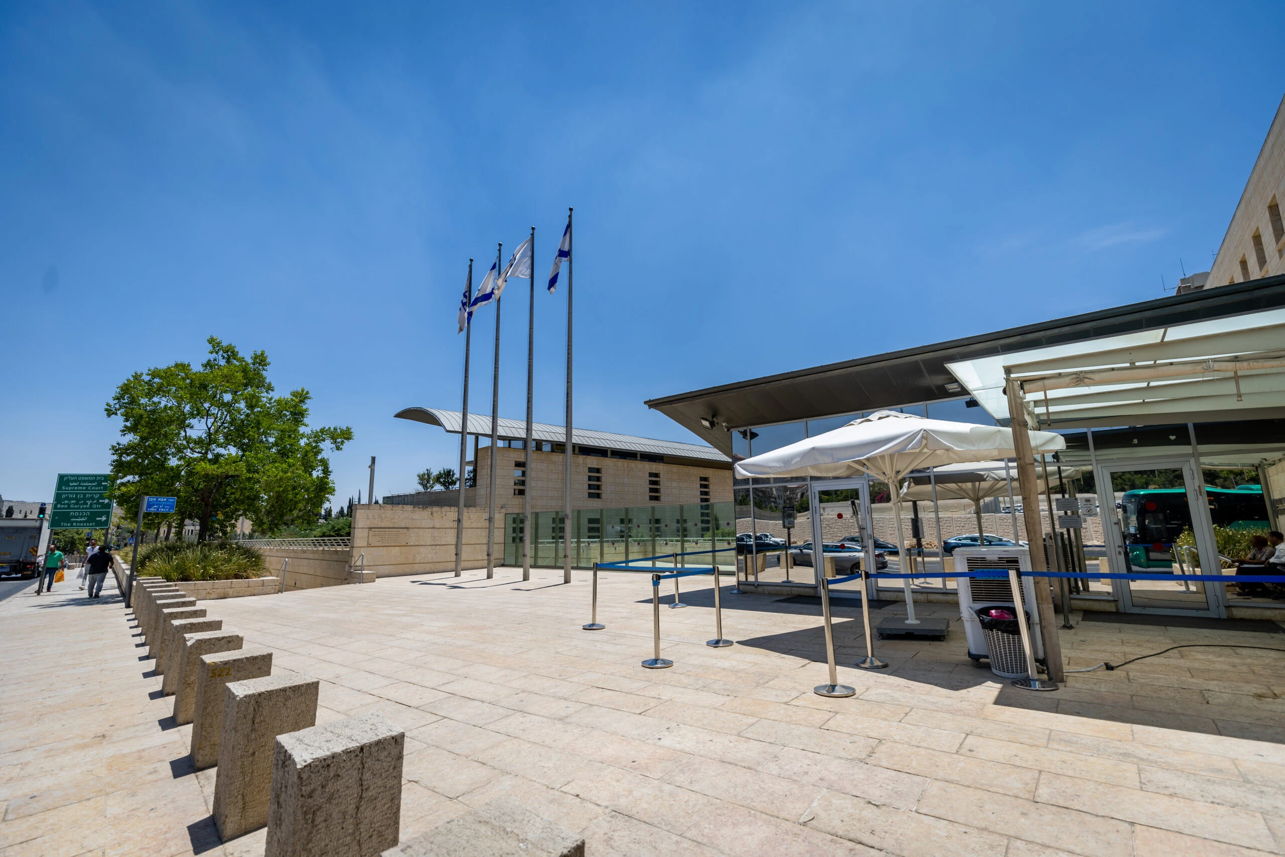 הביקור החשאי נחשף: "זוהי הפגישה השנייה שלנו בחדר הזה"
