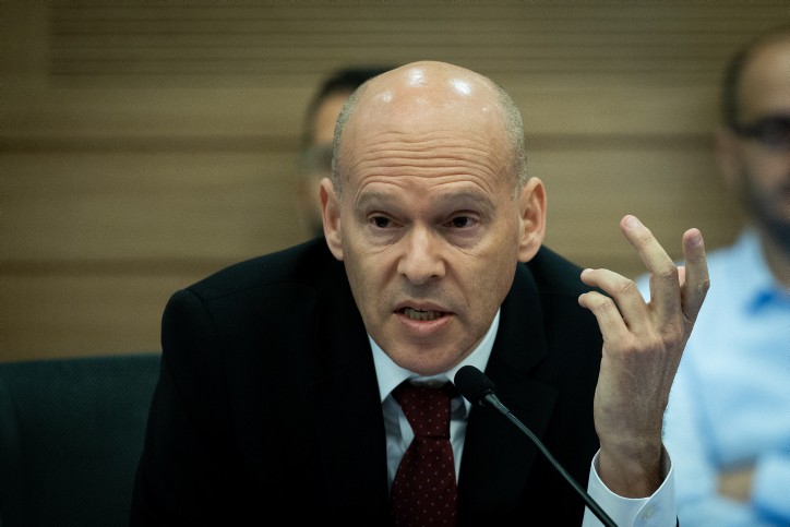 רוב מוחץ בציבור חושב כי לפרקליטות אסור לעסוק בפרשת הפצ"רית