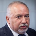 ליברמן נגד ההמתנה לתגובה האיראנית: "תקועים ב-6 באוקטובר"