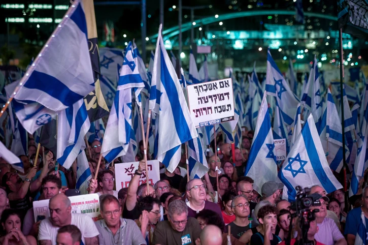 במסווה של "כנס אקדמי": המסלול העוקף של קפלן לקראת הבחירות