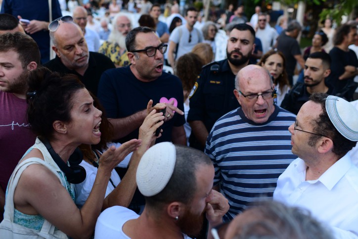 אחים לנשק נגד ההתפרעויות ביום כיפור: "לפעול שלא יחזור"