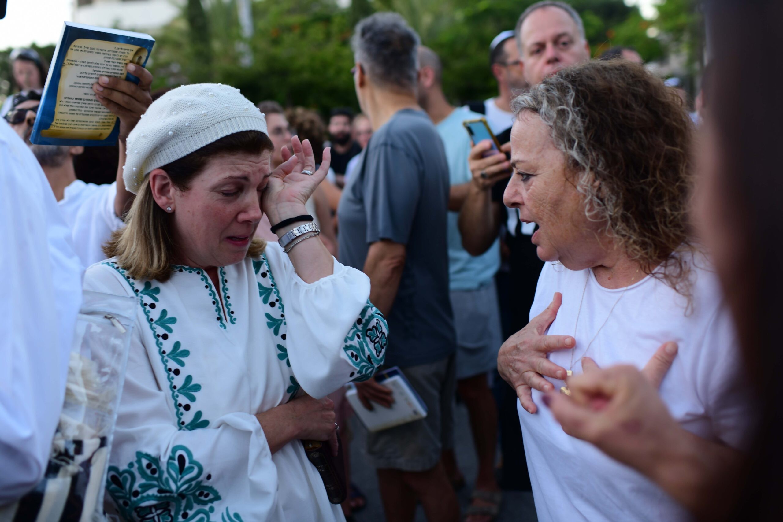 לקראת חג מתוח בת"א: קריאות "להכיל" את אירועי שמחת תורה