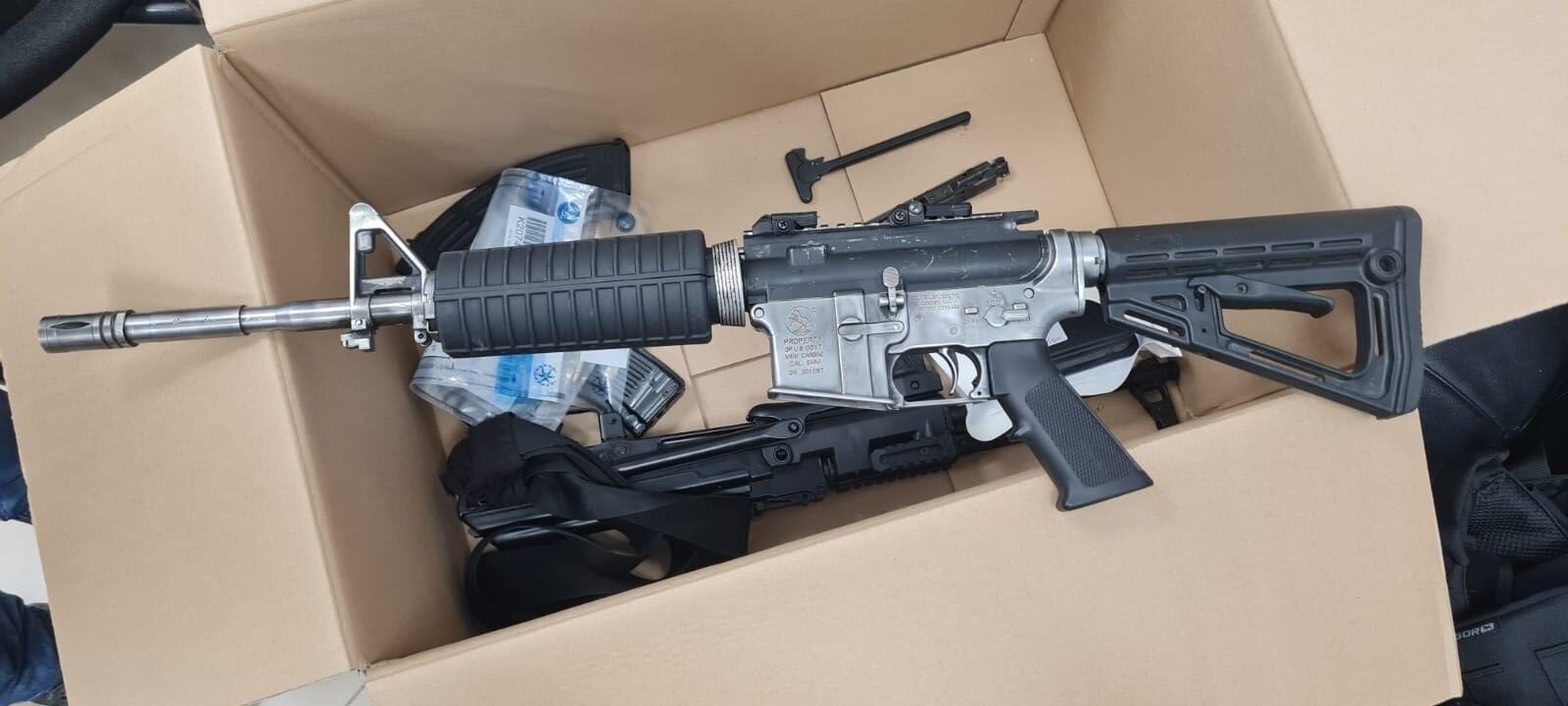 נשק M-16 שנתפס בבית | קרדיט: דוברות המשטרה
