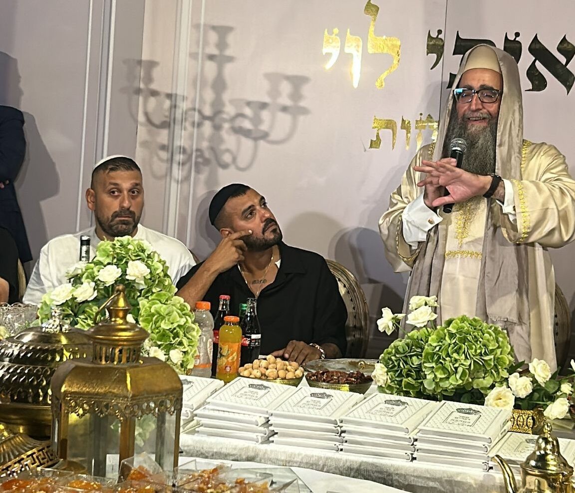 הרב יאשיהו פינטו באירוע סליחות אצל איתי לוי | צילום: באדיבות יח"צ