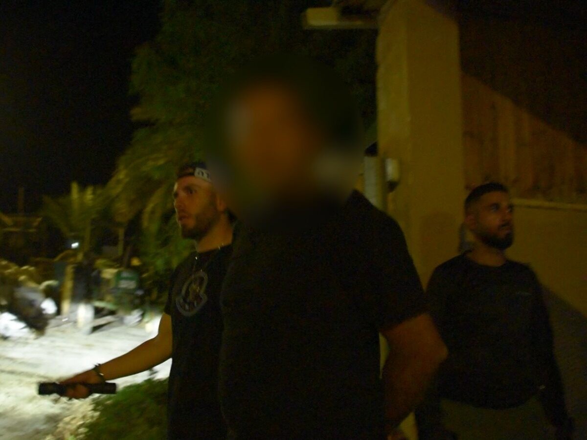 רצח הקשיש בגלבוע: חשוד נעצר בדרך לירח דבש | צפו