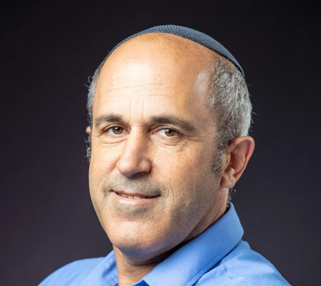 קינג ניצח בעתירה נגד התעוררות: "הפסיקו את ההסעות החינמיות"
