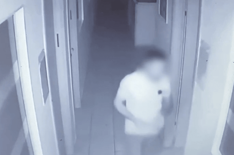 החשוד | צילום מתוך סרטון באדיבות דוברות המשטרה 