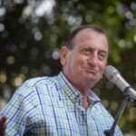 "כן לתפילה ולא לכפייה": חולדאי מגיב לאיסור על התפילות בת"א