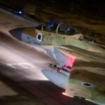 מטוסי קרב תקפו מבנים צבאיים של חיזבאללה בדרום לבנון | תיעוד