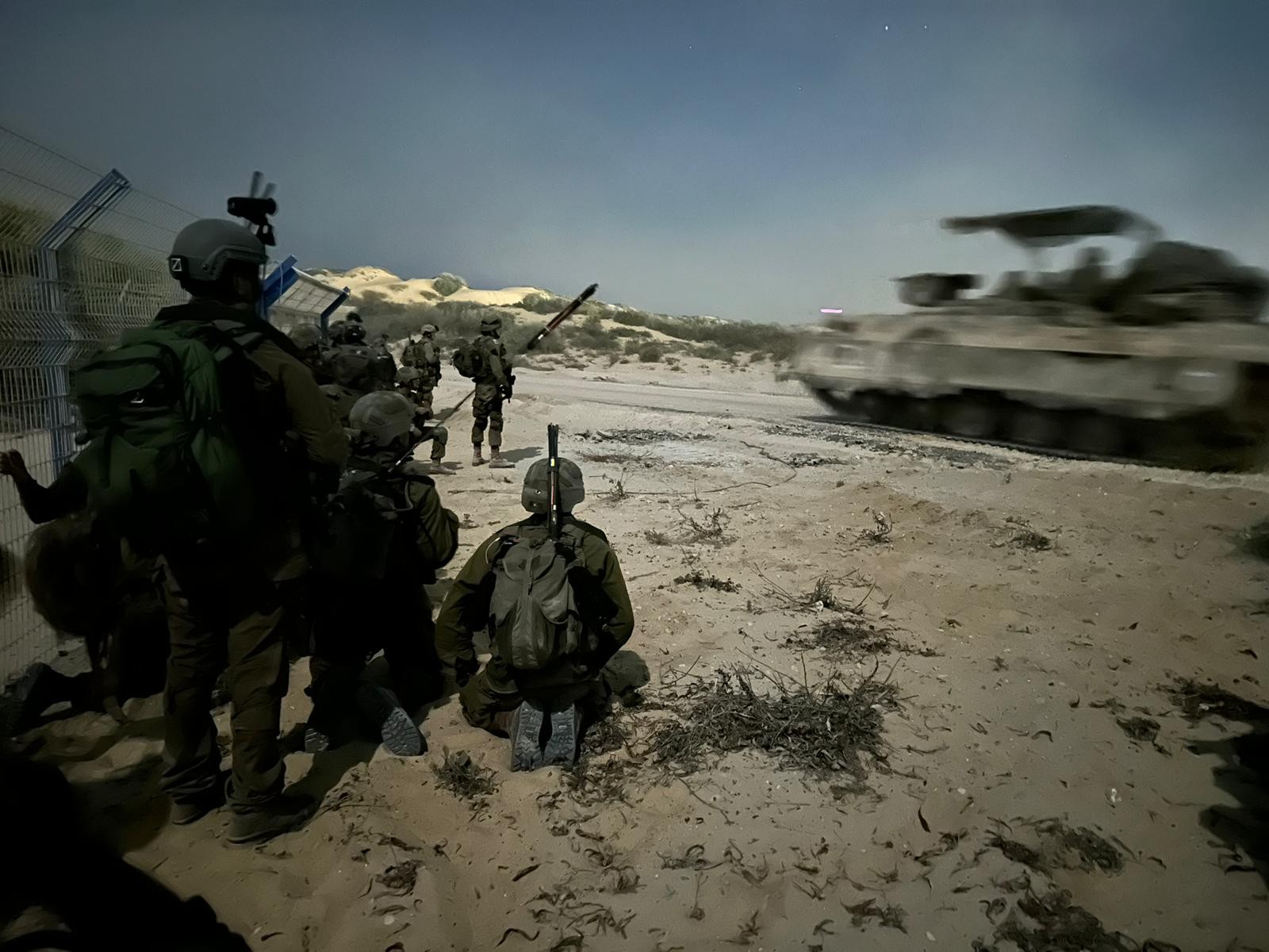 במהלך הפעילות הקרקעית: כוחותינו חיסלו מספר מחבלים | תיעוד