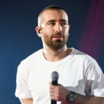 "הלב והגוף נקרעים": עומר אדם דחה את הופעתו בשל חזרת החללים