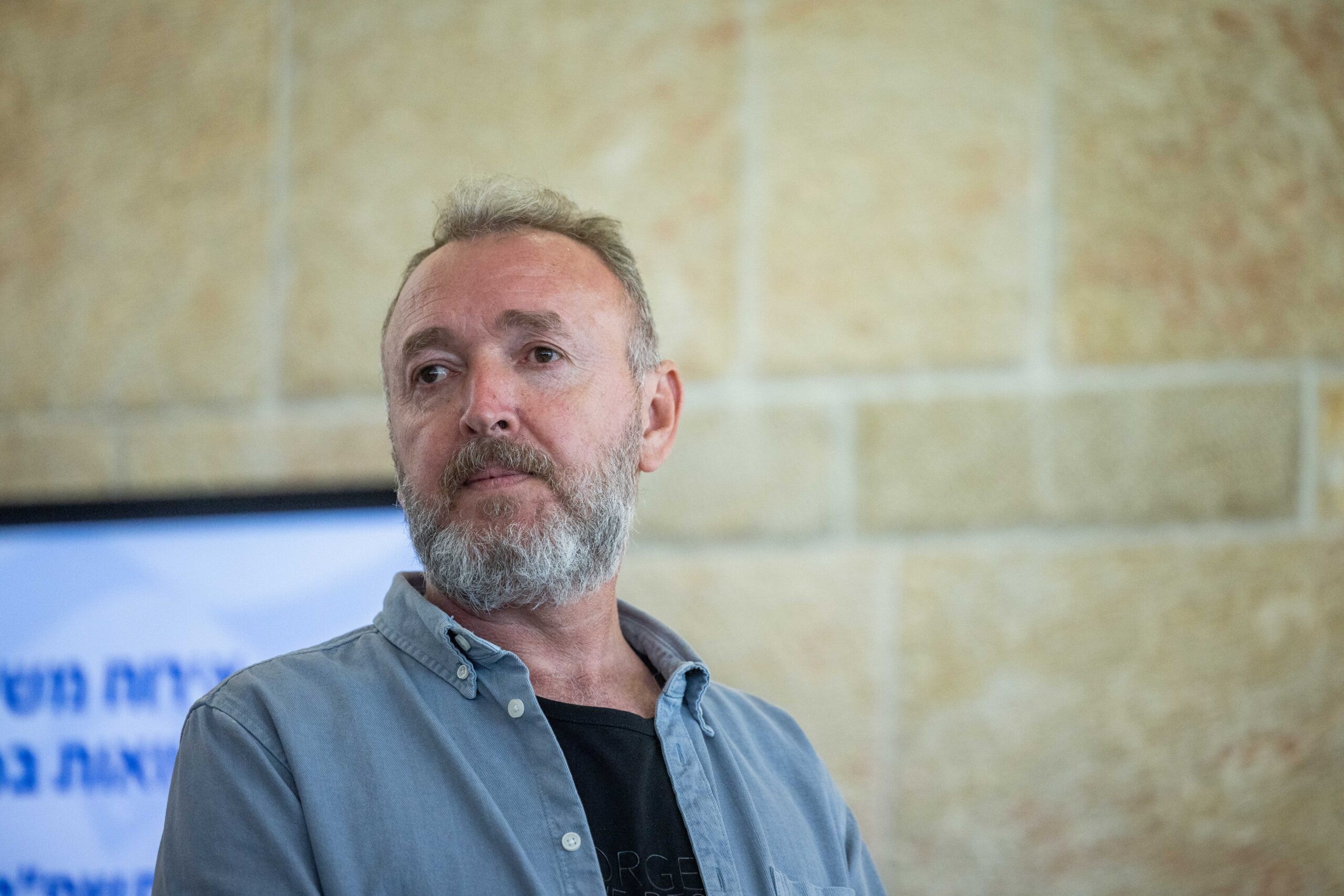 "פשוט בושה": שלום אסייג נגד השחקנית שהכחישה את מעשי חמאס