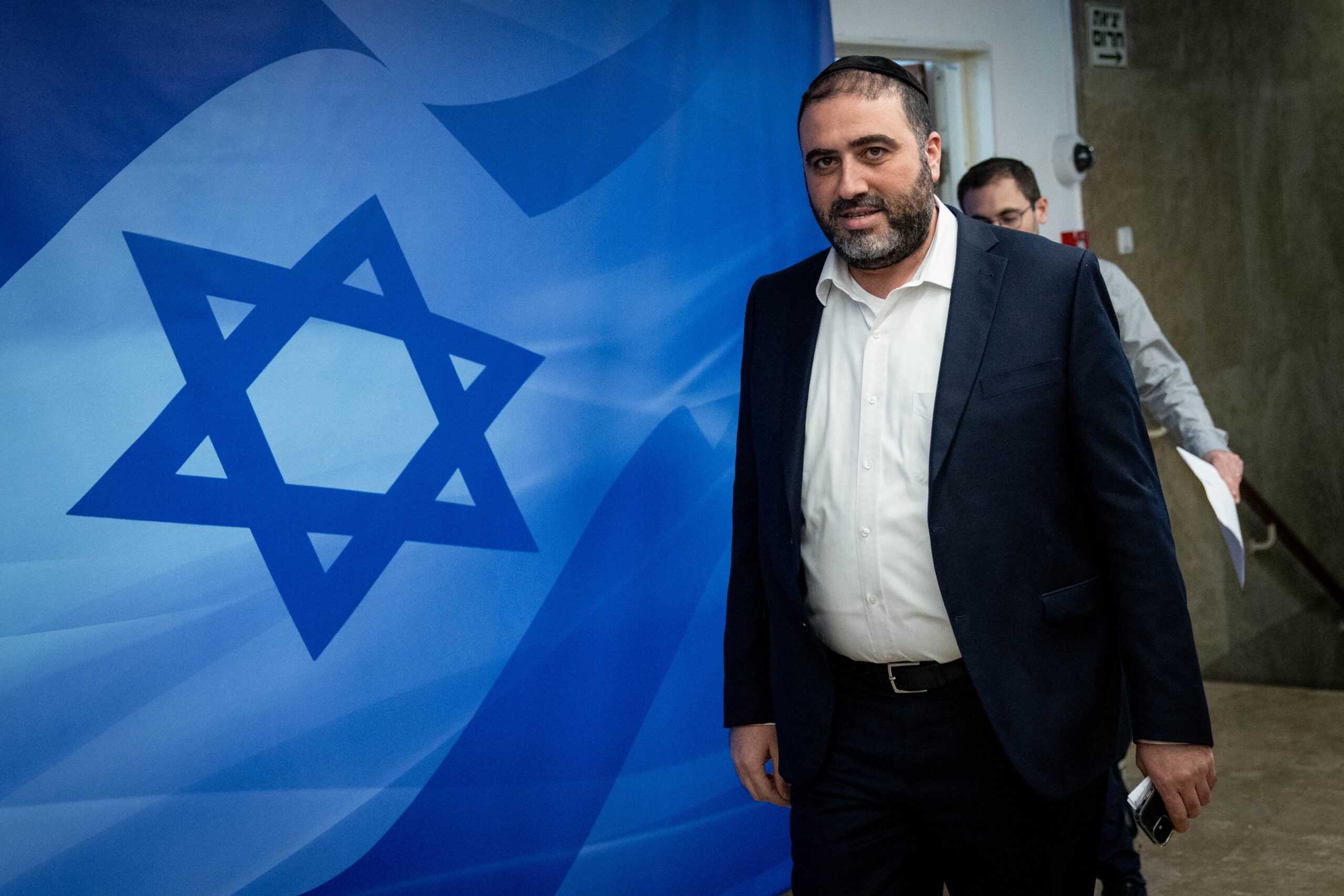 משרד הפנים מקדם את דחיית הבחירות המקומיות בשלושה חודשים