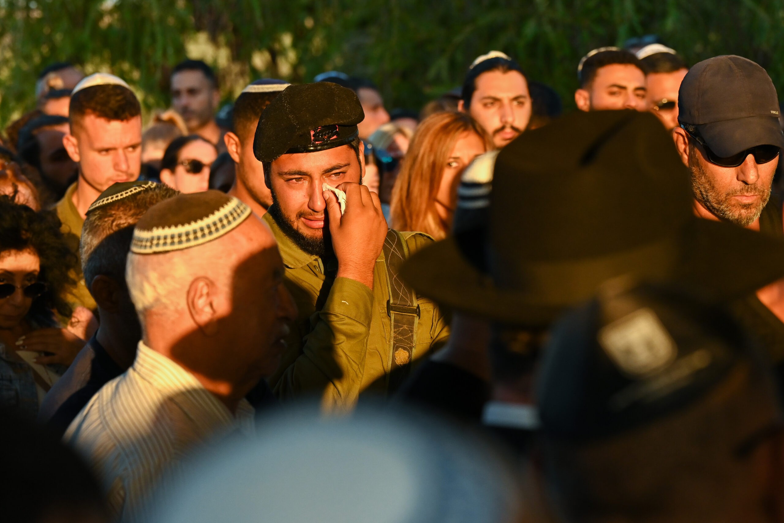 "חסר תקדים": למעלה מ-230 הלוויות צבאיות התקיימו בבתי העלמין