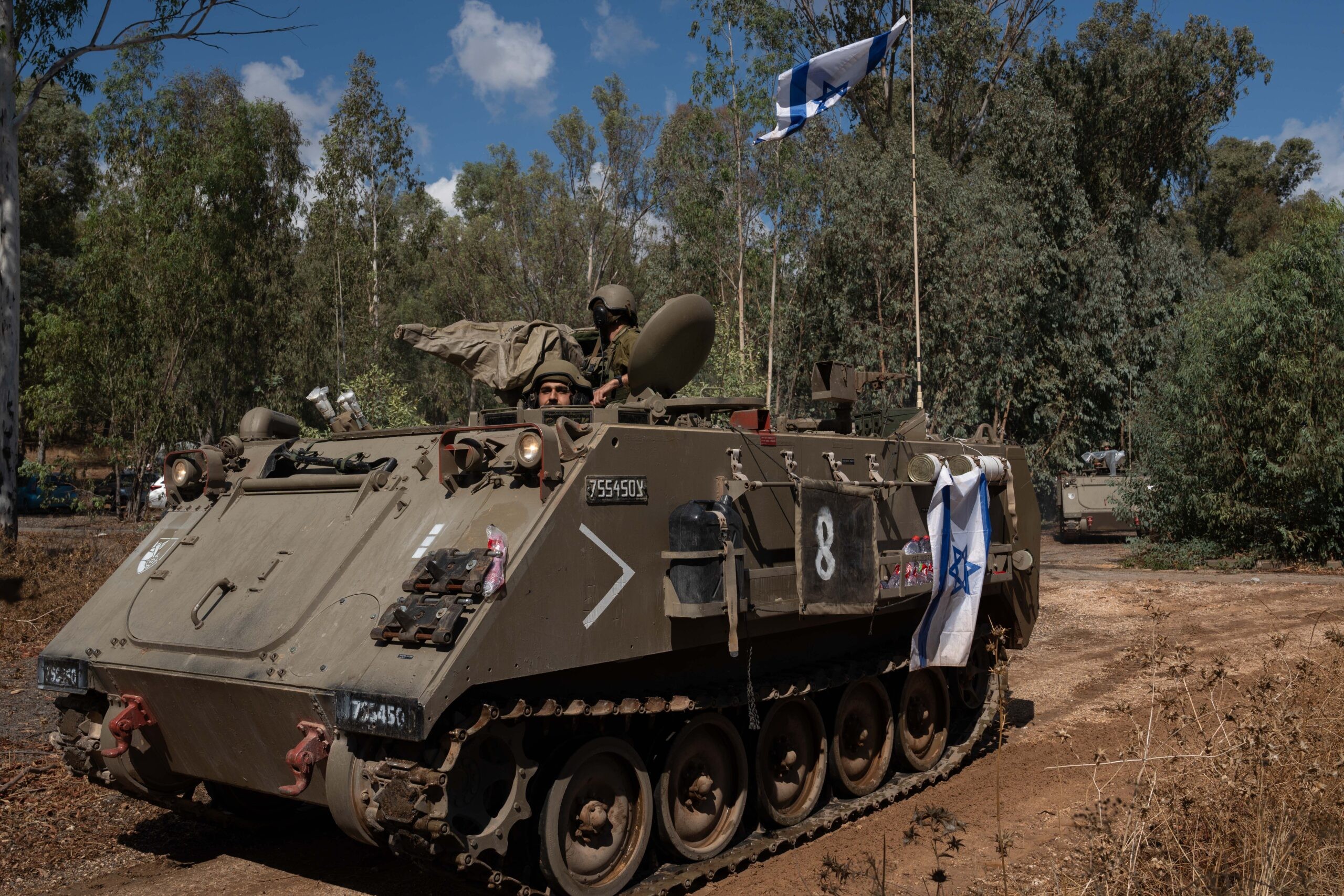חיילים ישראלים ליד גבול לבנון | צילום: אייל מרגולין, פלאש 90