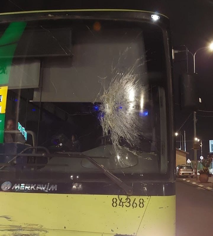 טרור אבנים בכביש 55 בשומרון | צילום: תורת לחימה