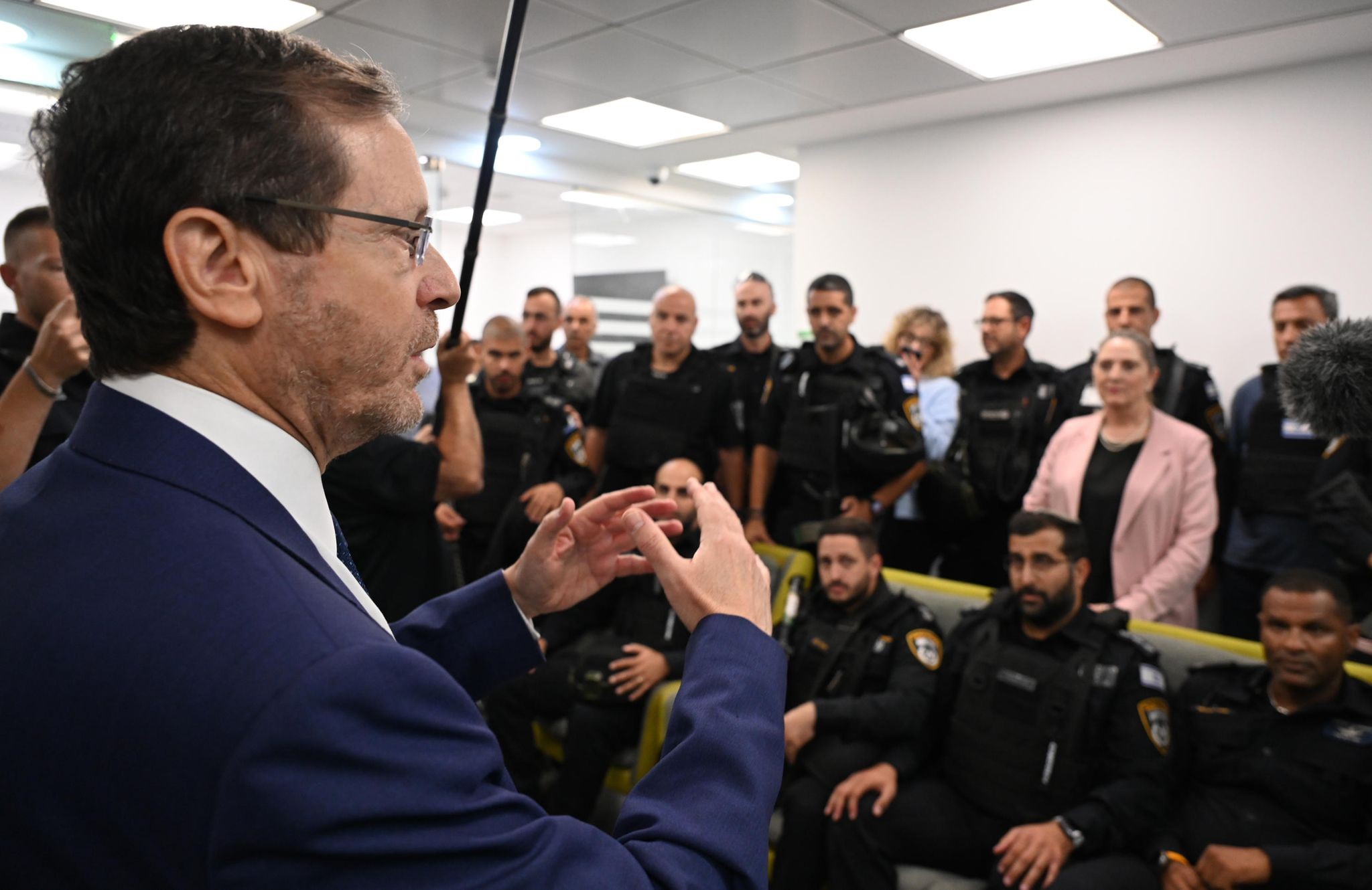 הרצוג ביקר בשדרות: "זהו קו הגבורה של מדינת ישראל"