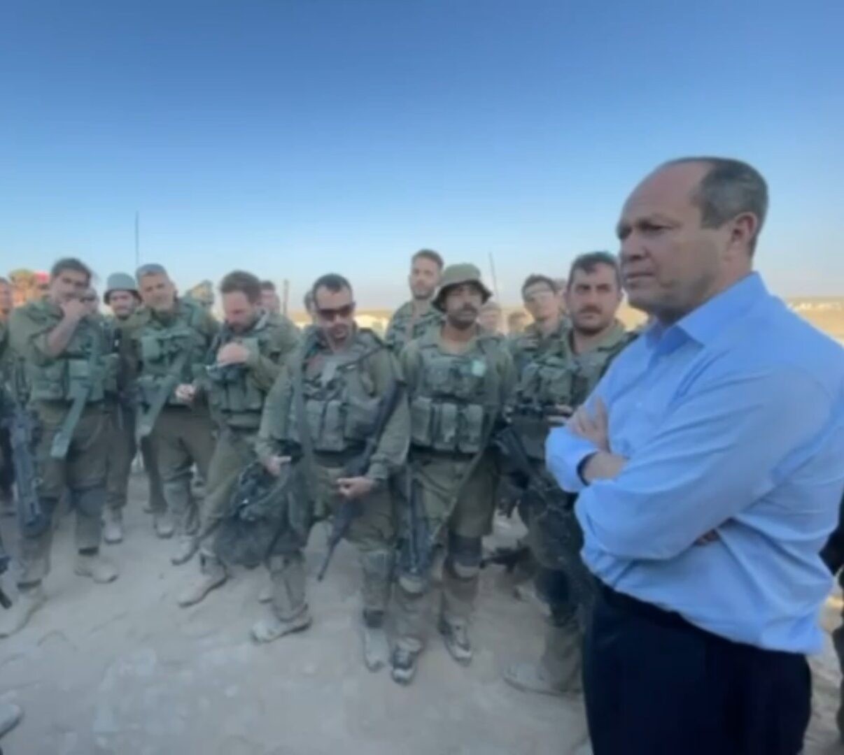 השר ברקת בביקור לוחמי מילואים: "אנחנו מקבלים מכם השראה"