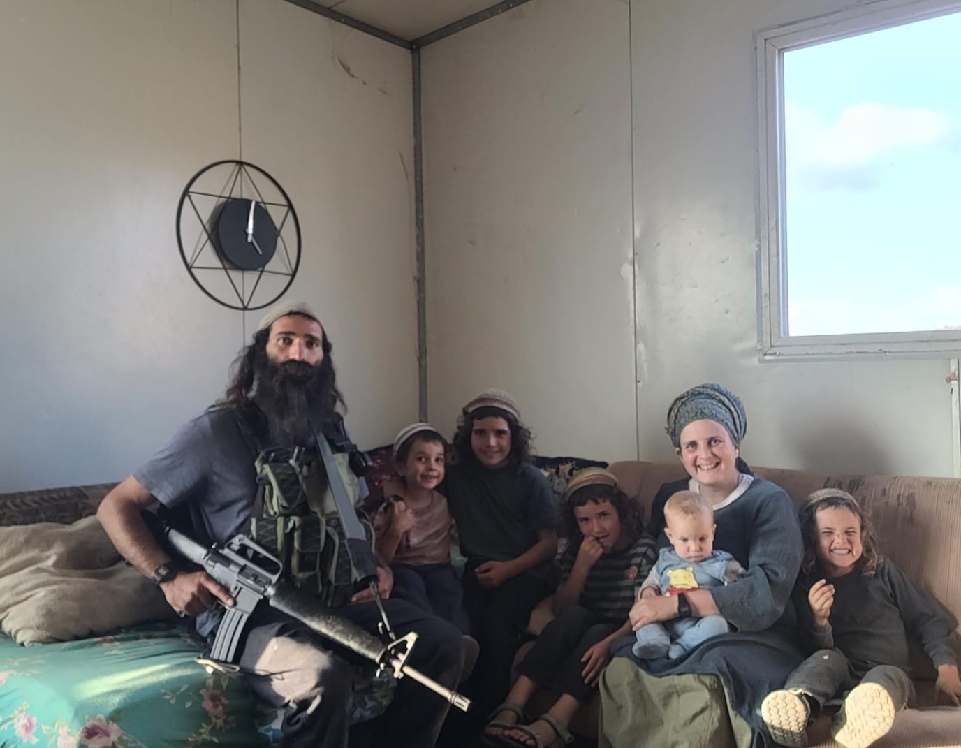 בשב"כ מחרימים נשקים ומשתמשים במתיחות למעקב אחרי מתיישבים