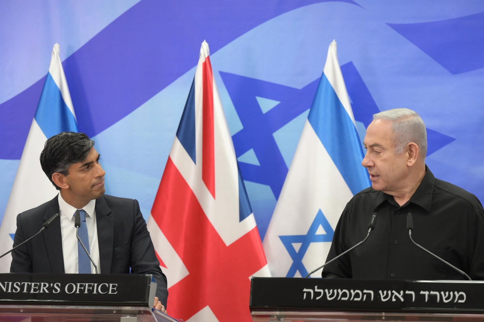 רה"מ בנימין נתניהו עם ראש ממשלת בריטניה רישי סומאק בירושלים | צילום: עמירם בן גרשום, לע"מ