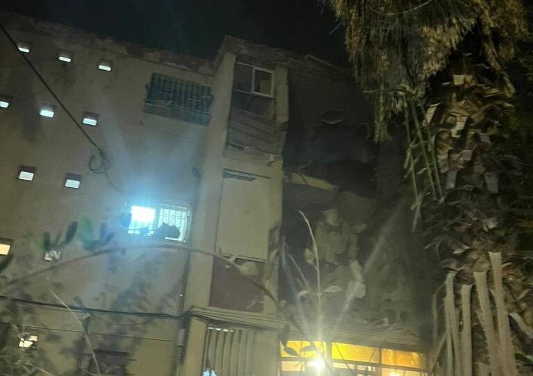 נפילות בכפר סירקין ובראשון לציון: 6 פצועים במצב קל | תיעוד