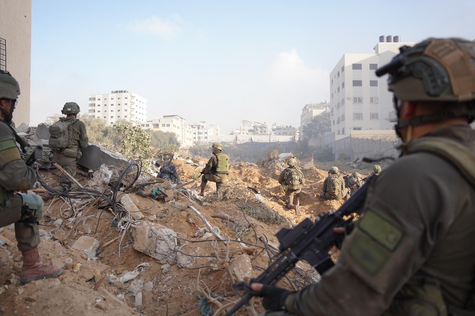 כוחות צה"ל פועלים בשכונת רימאל בעזה | צילום: דובר צה"ל