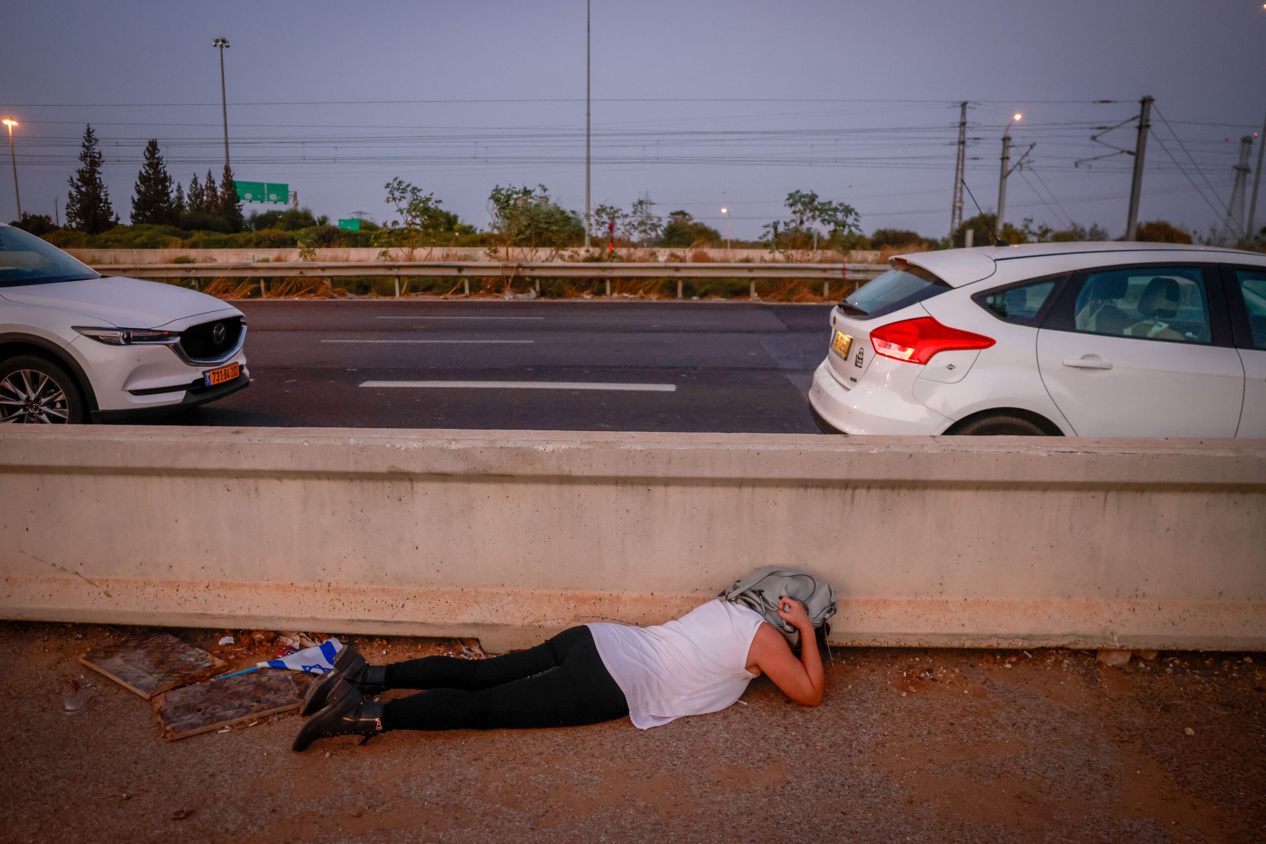 אזעקה במהלך נסיעה במרכז | צילום: חיים גולדברג, פלאש90