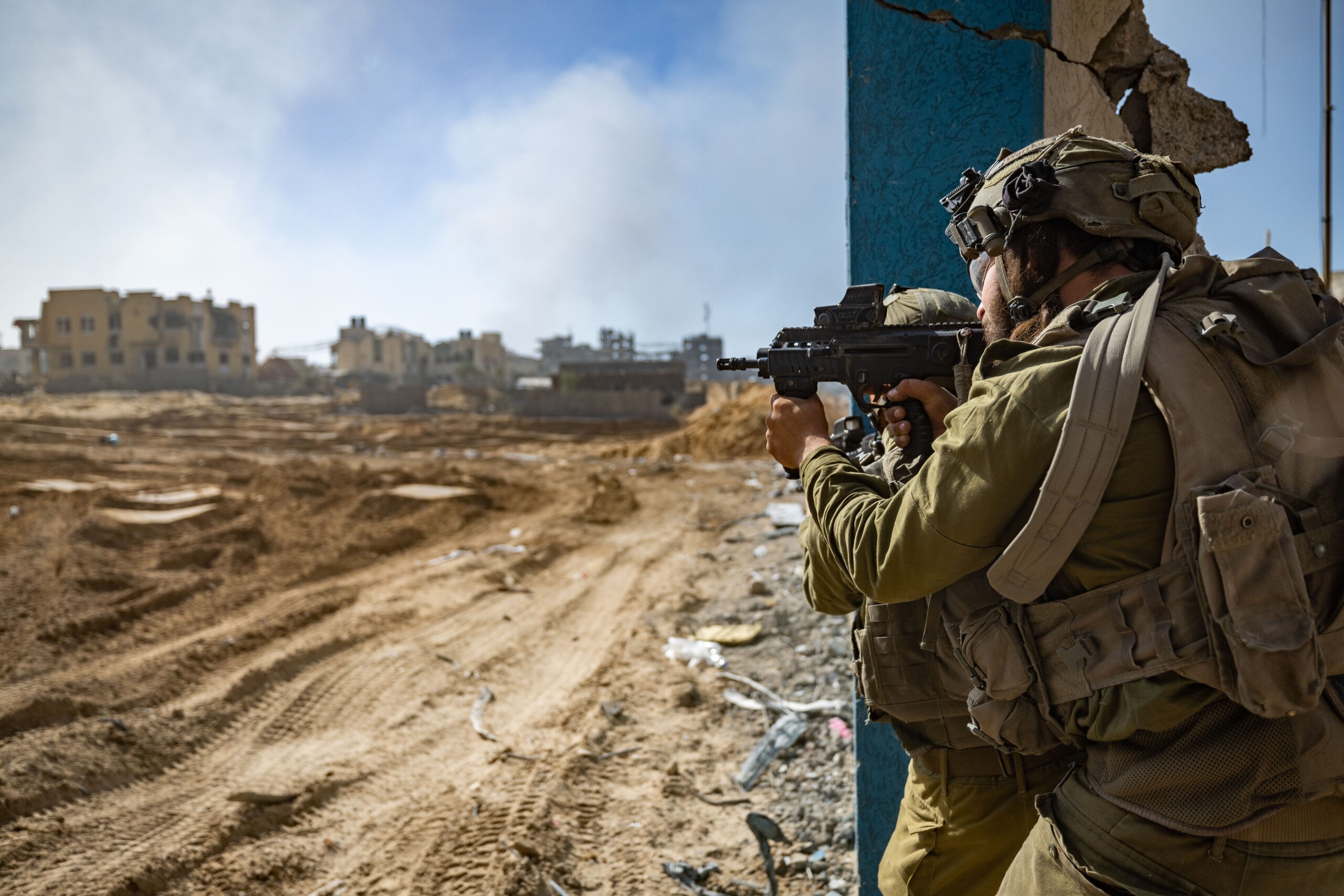 צפו: איש התקשורת שנלחם בעזה וגילה את המצפן של עם ישראל