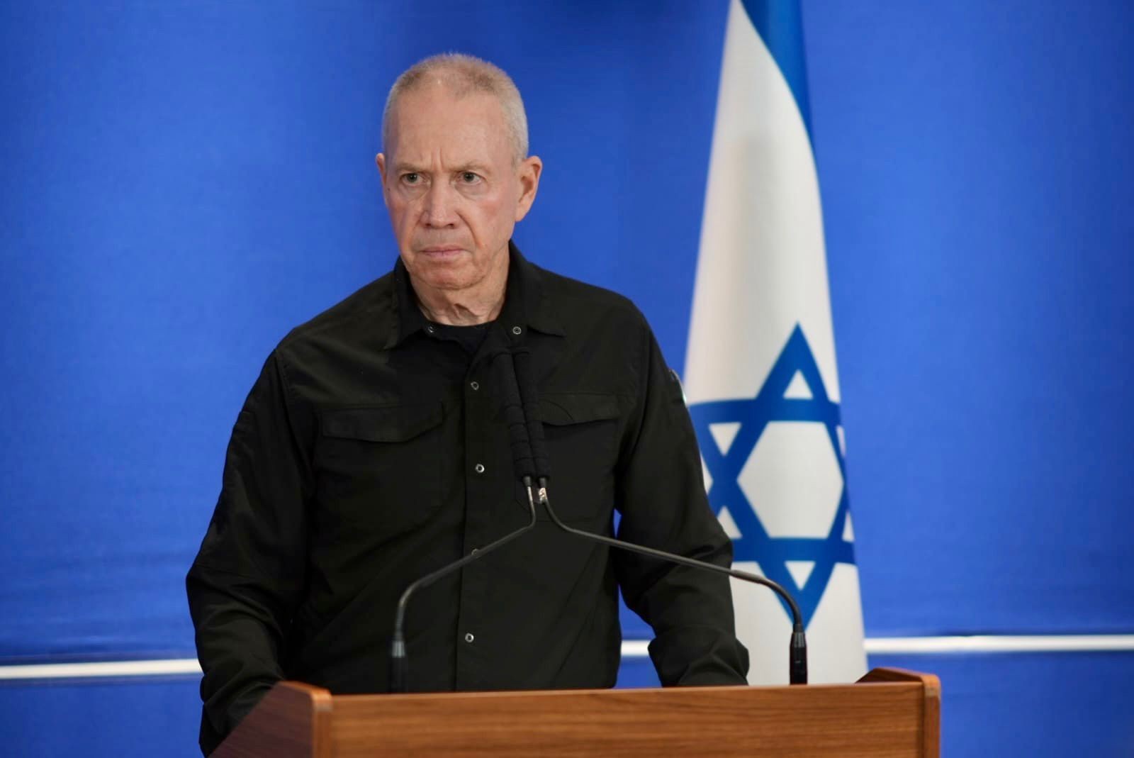 שר הביטחון גלנט בהצהרה, ארכיון | צילום: אלעד מלכה