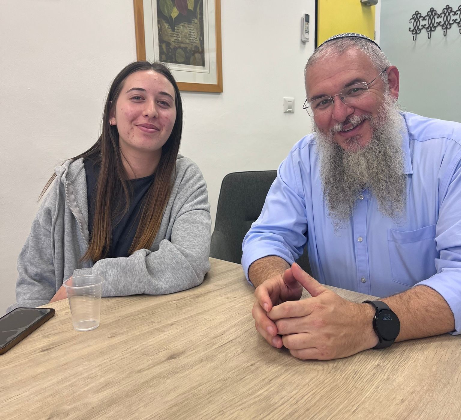 הנהג חטף התקף לב - התלמידה עצרה את האוטובוס