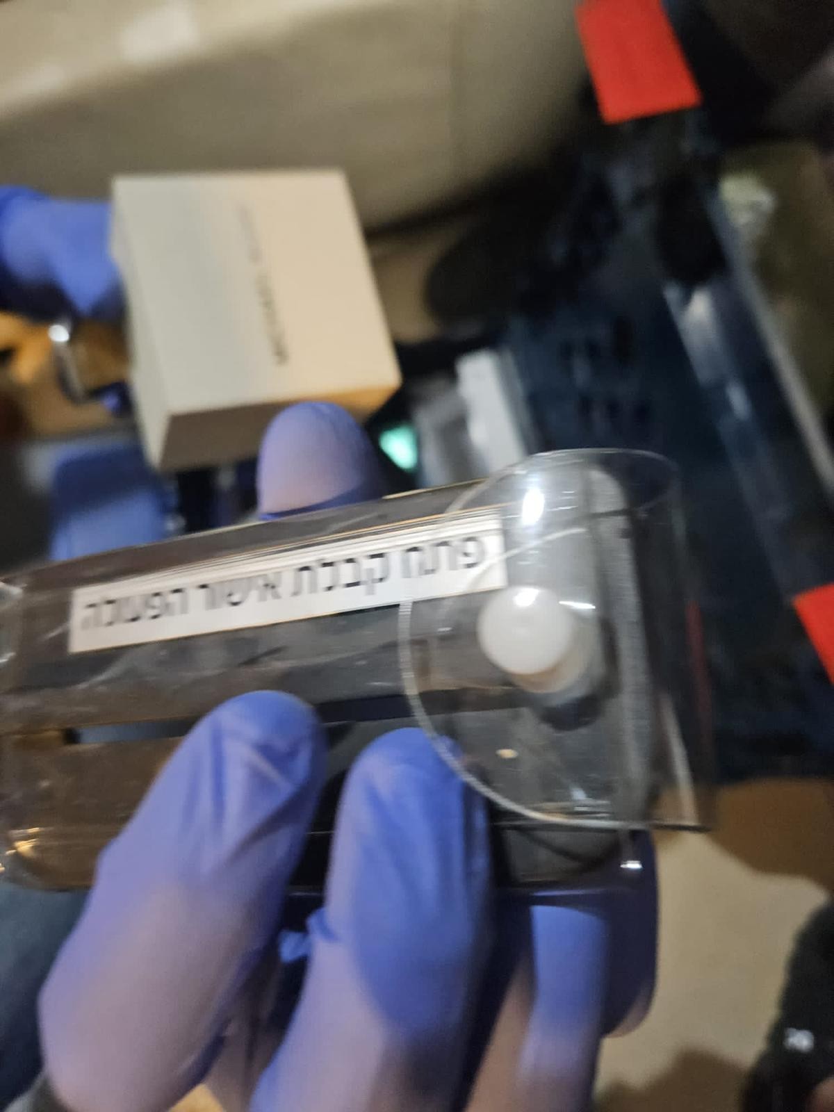 חשד: זייף כרטיסי אשראי ועקץ אזרחים במאות אלפי שקלים