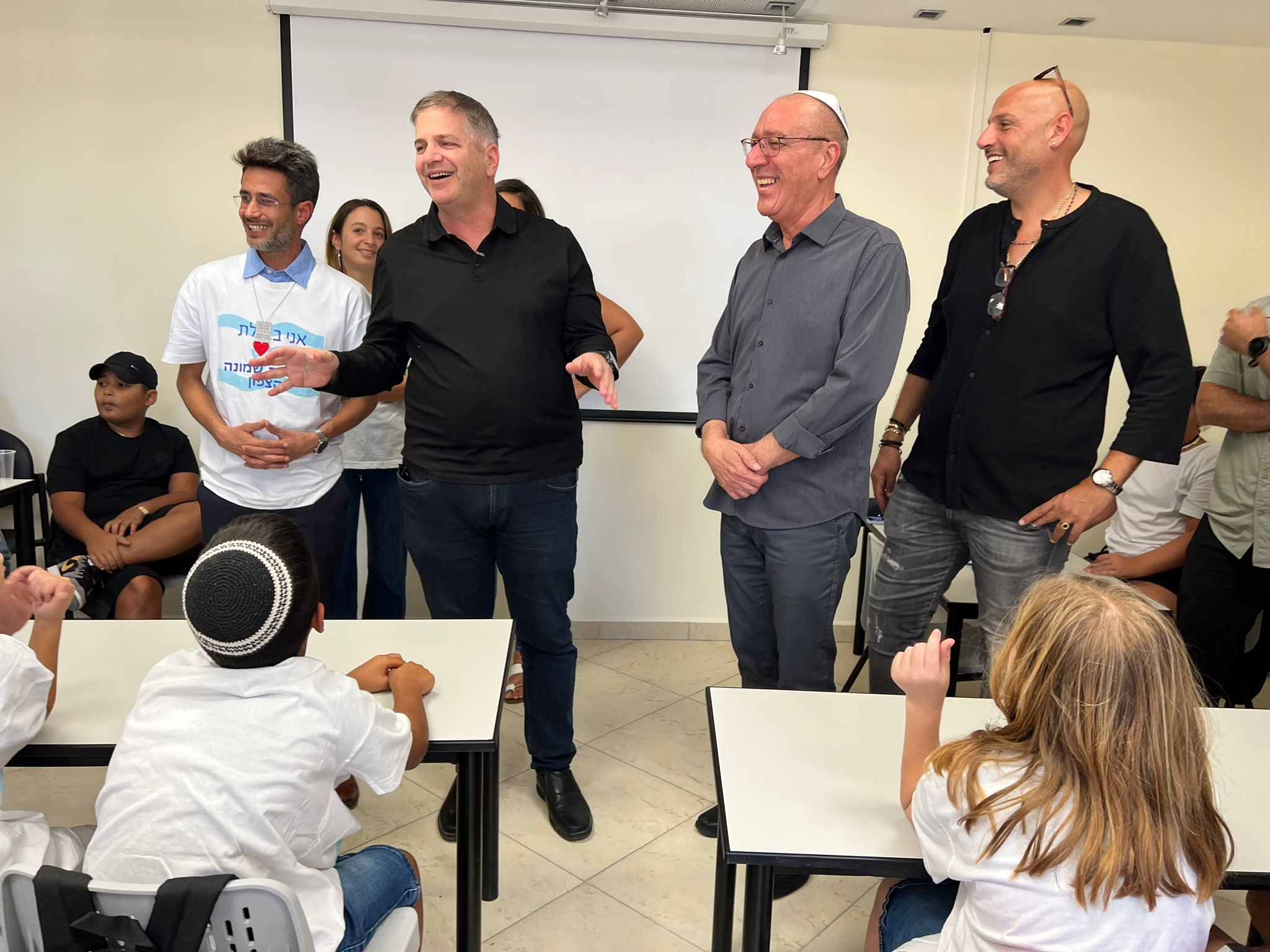 קיש חנך ביה"ס למפונים באילת: "צה"ל צריך לנצח" | צפו
