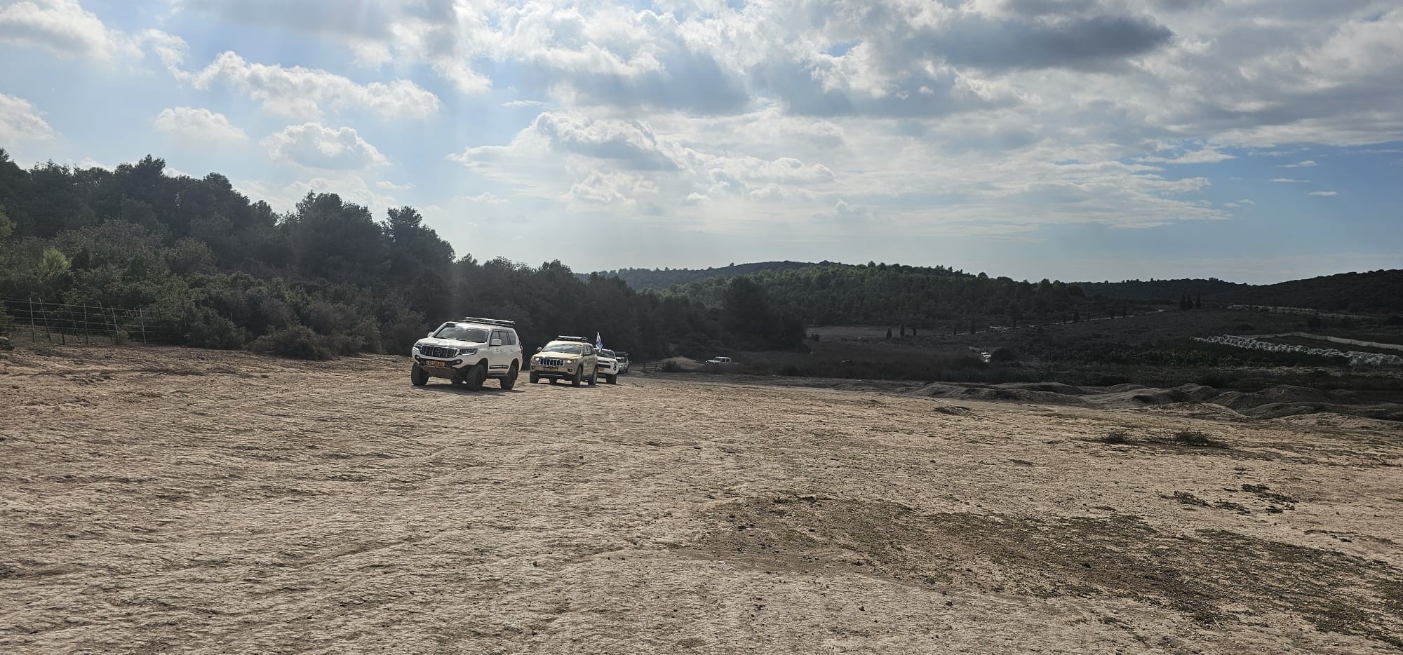 "תרמו מזמנם בימים קשים": המפונים יצאו לטיול ג'יפים בצפון