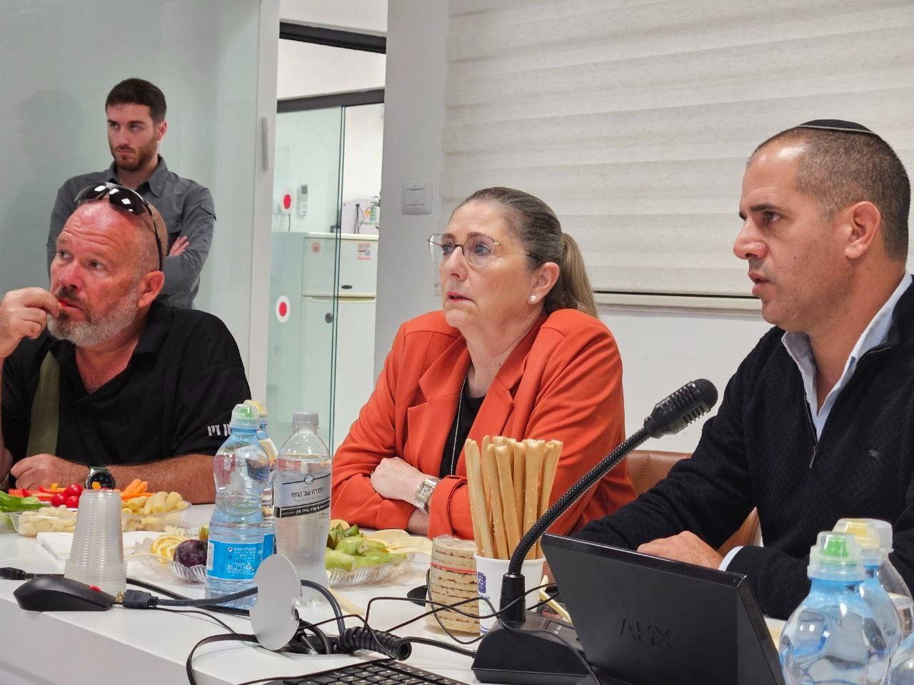 "ימים מאתגרים": אשת הנשיא ביקרה במועצה האזורית חוף אשקלון