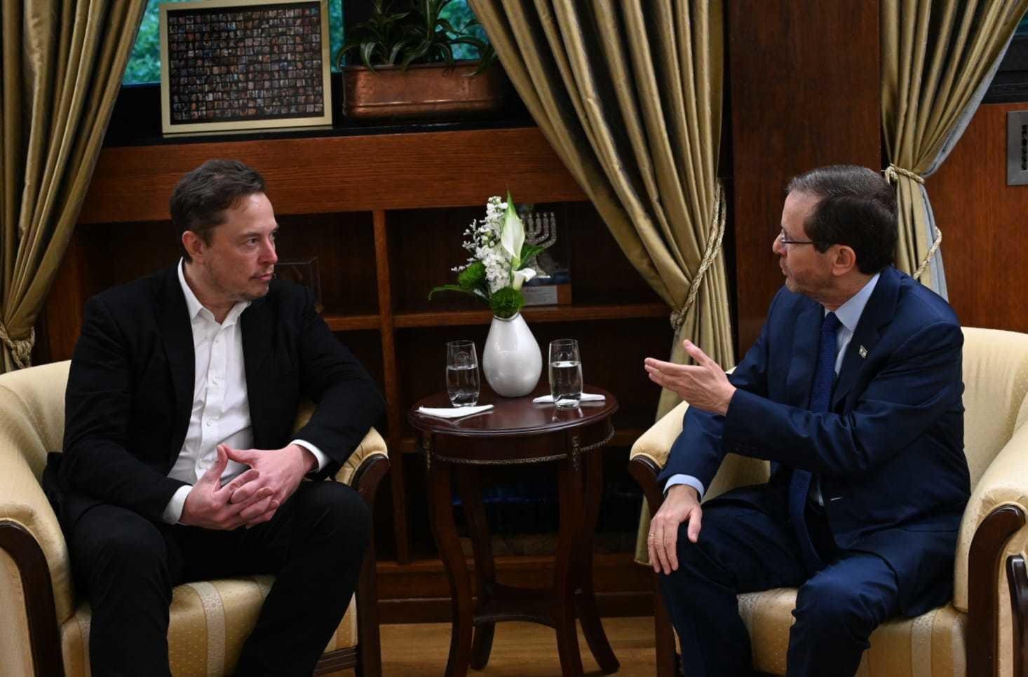 הנשיא לאילון מאסק: "בפלטפורמות שלך יש הרבה שנאת יהודים"