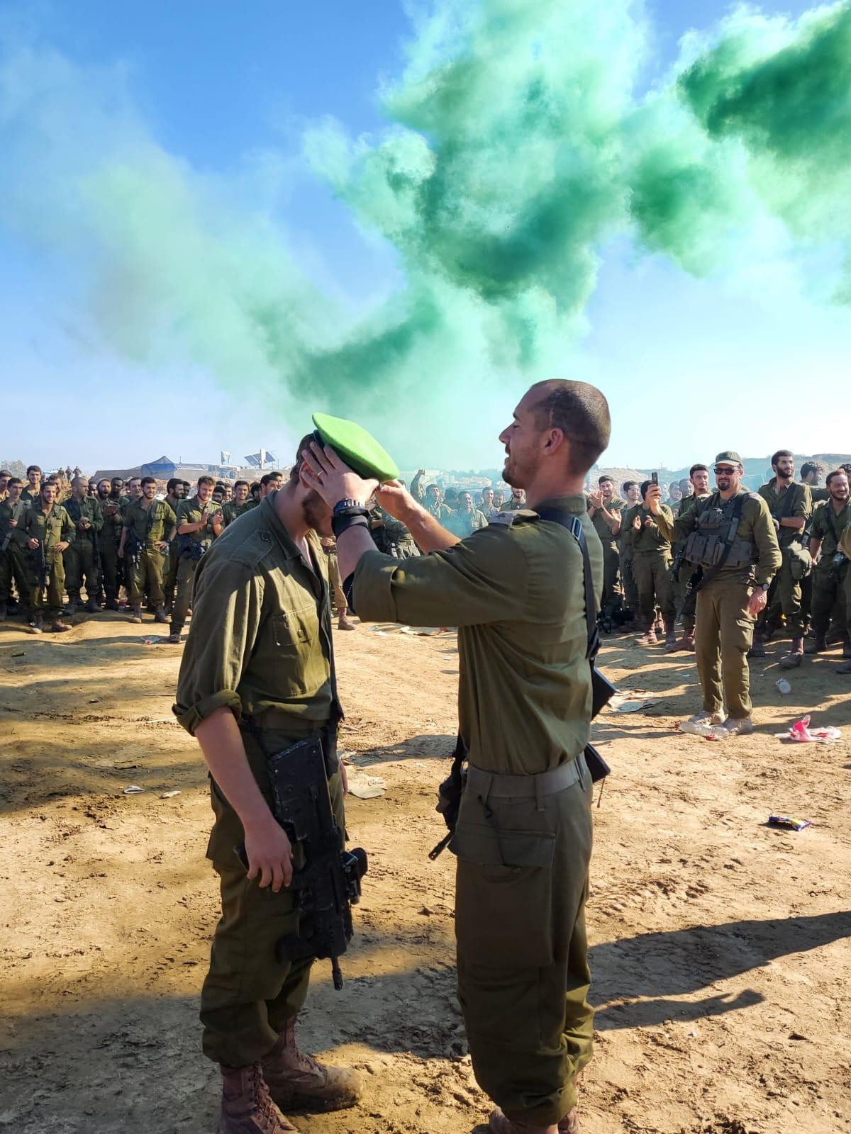 בלב רצועת עזה: לוחמי חטיבת הנח"ל קיבלו את הירוקה | תיעוד