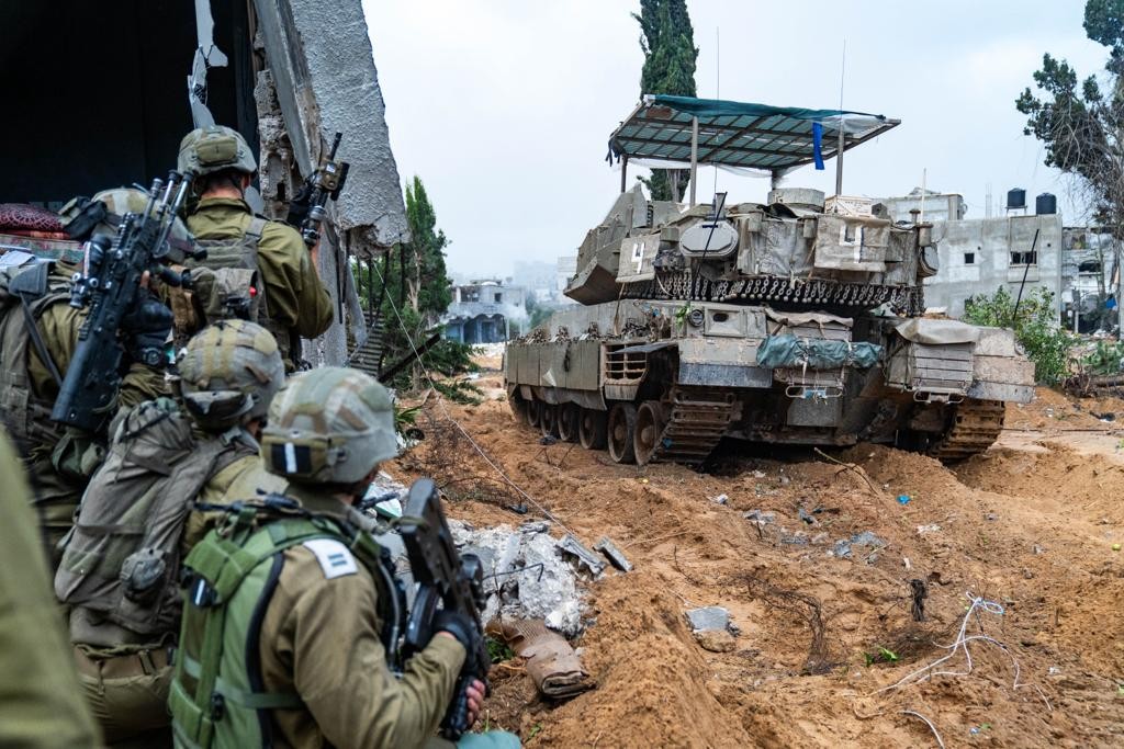 כוחות צה"ל נלחמים בעומק רצועת עזה | צילום: דובר צה"ל