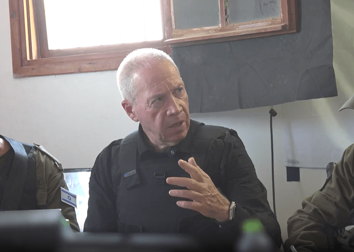 גלנט אישר תוכניות מבצעיות נוספות: "סינוואר מתחבא בבונקר"